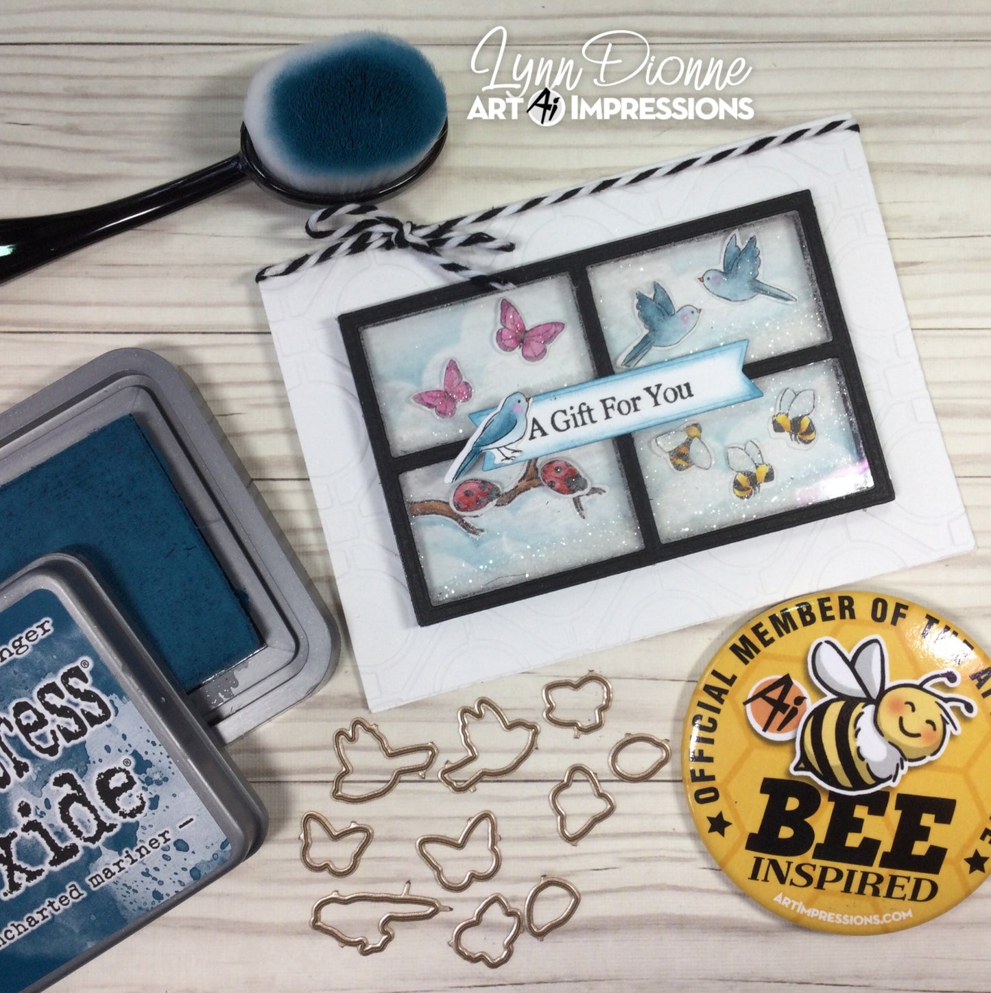 5561 – Birds and Bugs Set